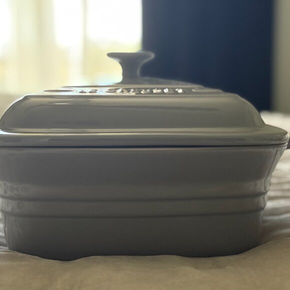 Le Creuset 3 Qt. Square Casserole Stoneware with Lid - Picture 2 of 5